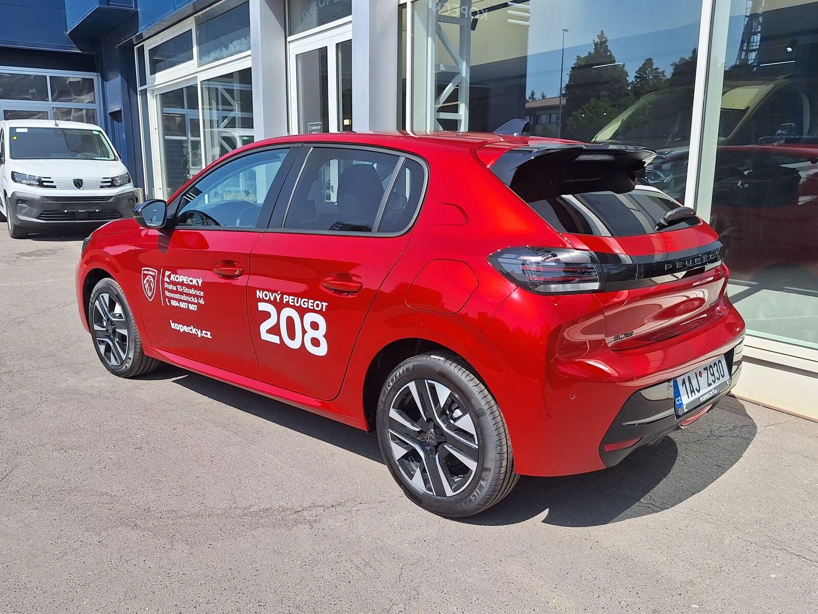 Peugeot 208, ALLURE Hybrid 110 e-DCS6 - fotka 4