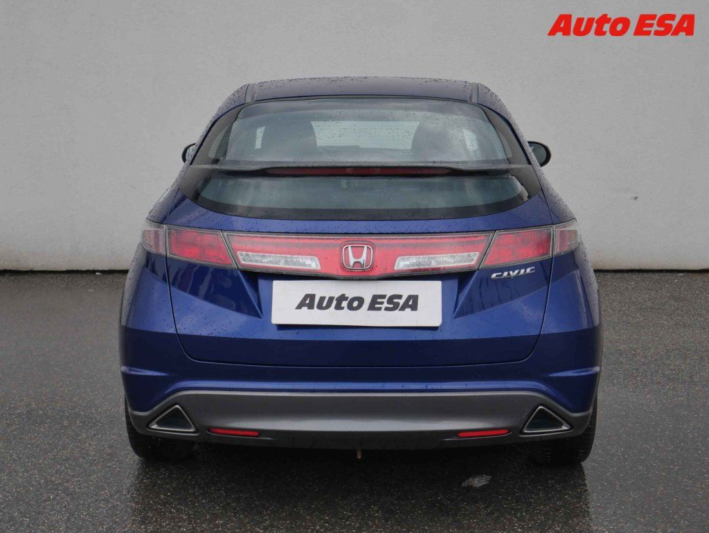 Honda Civic, 1.4I,2.maj,ČR - fotka 5