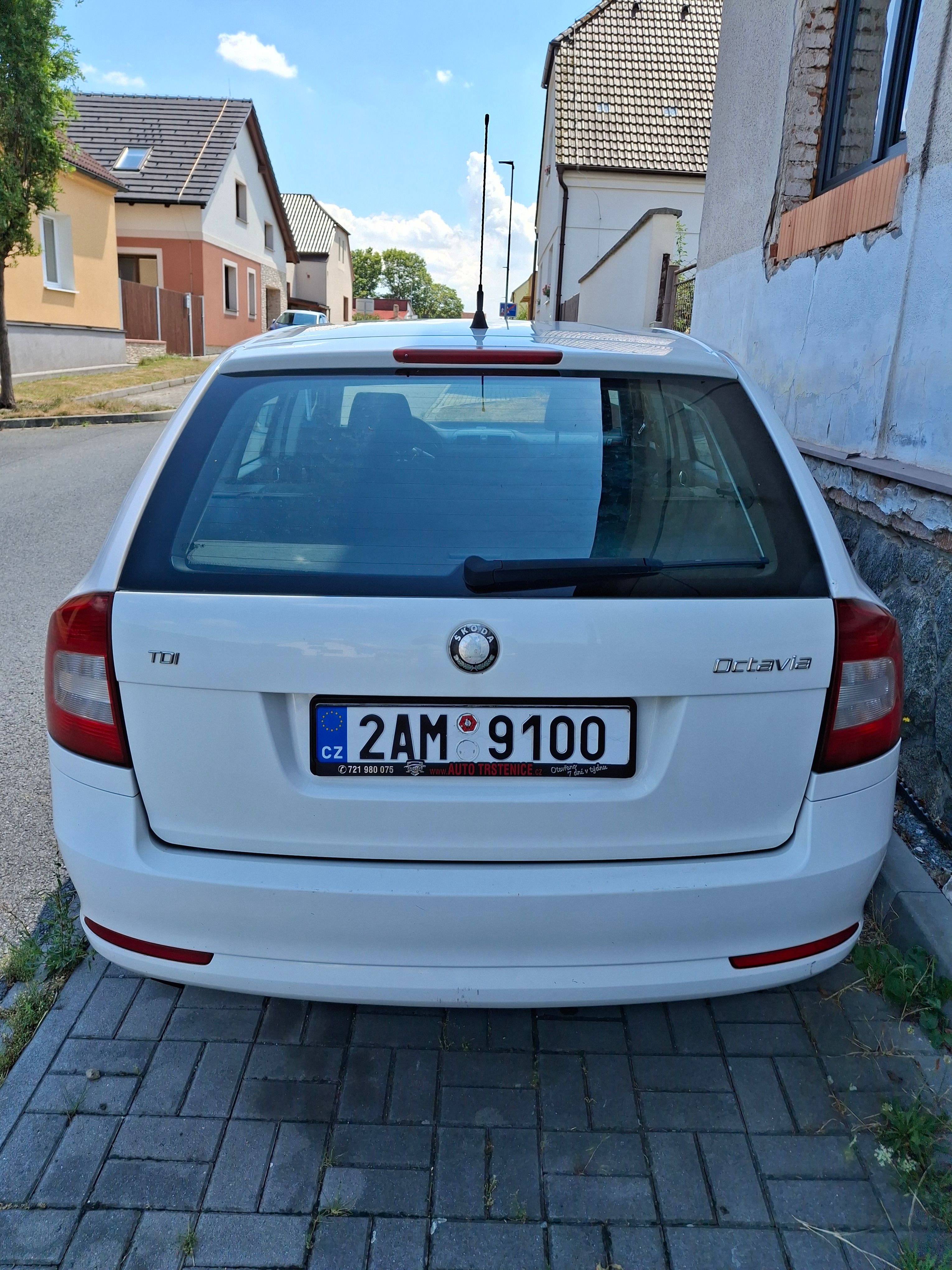 Škoda Octavia, 1.6 TDI - Původ ČR, STK 1/28 - fotka 3