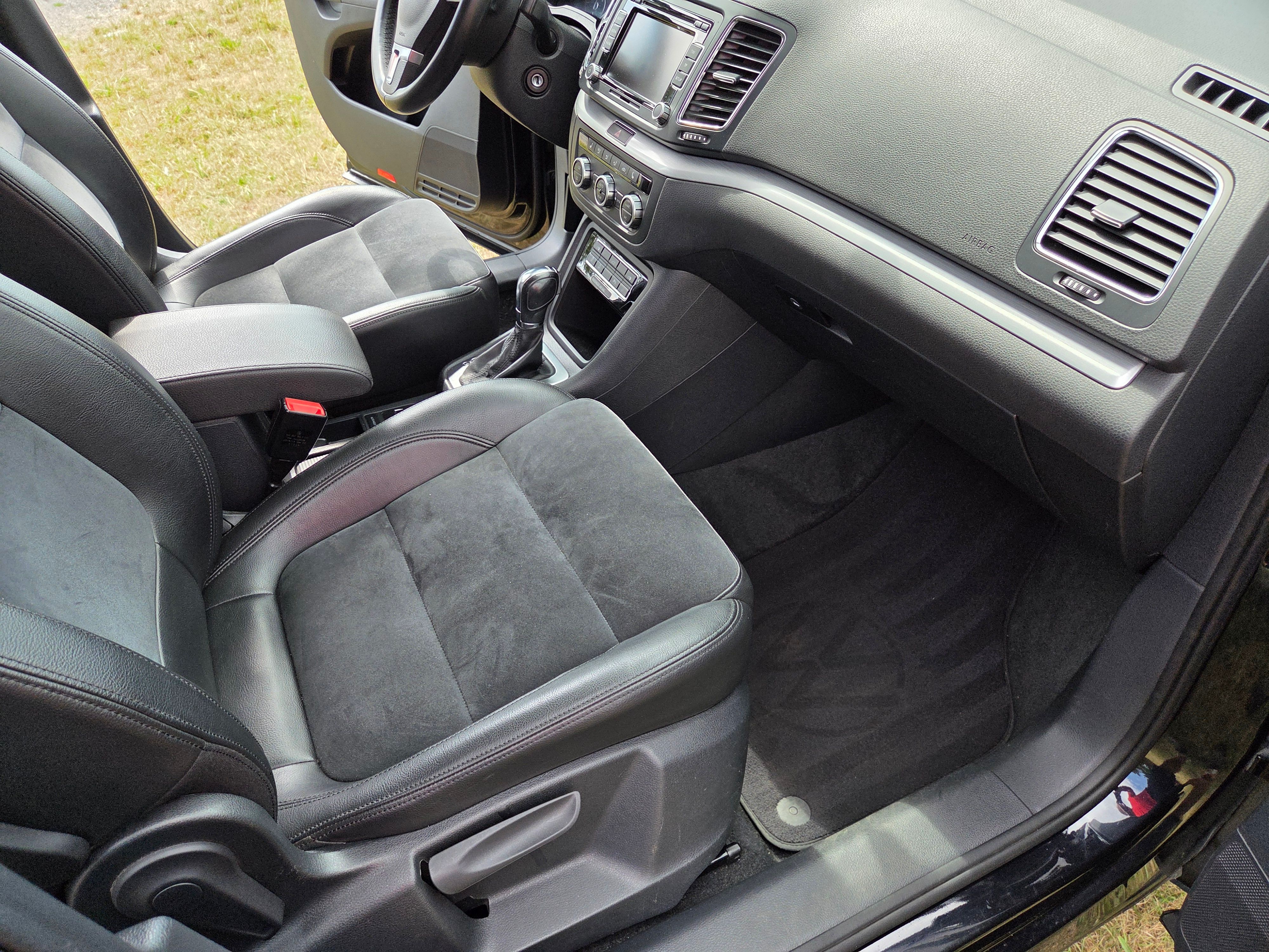 Volkswagen Sharan, 2.0 TDI, HIGHLINE, 7Míst, - fotka 4