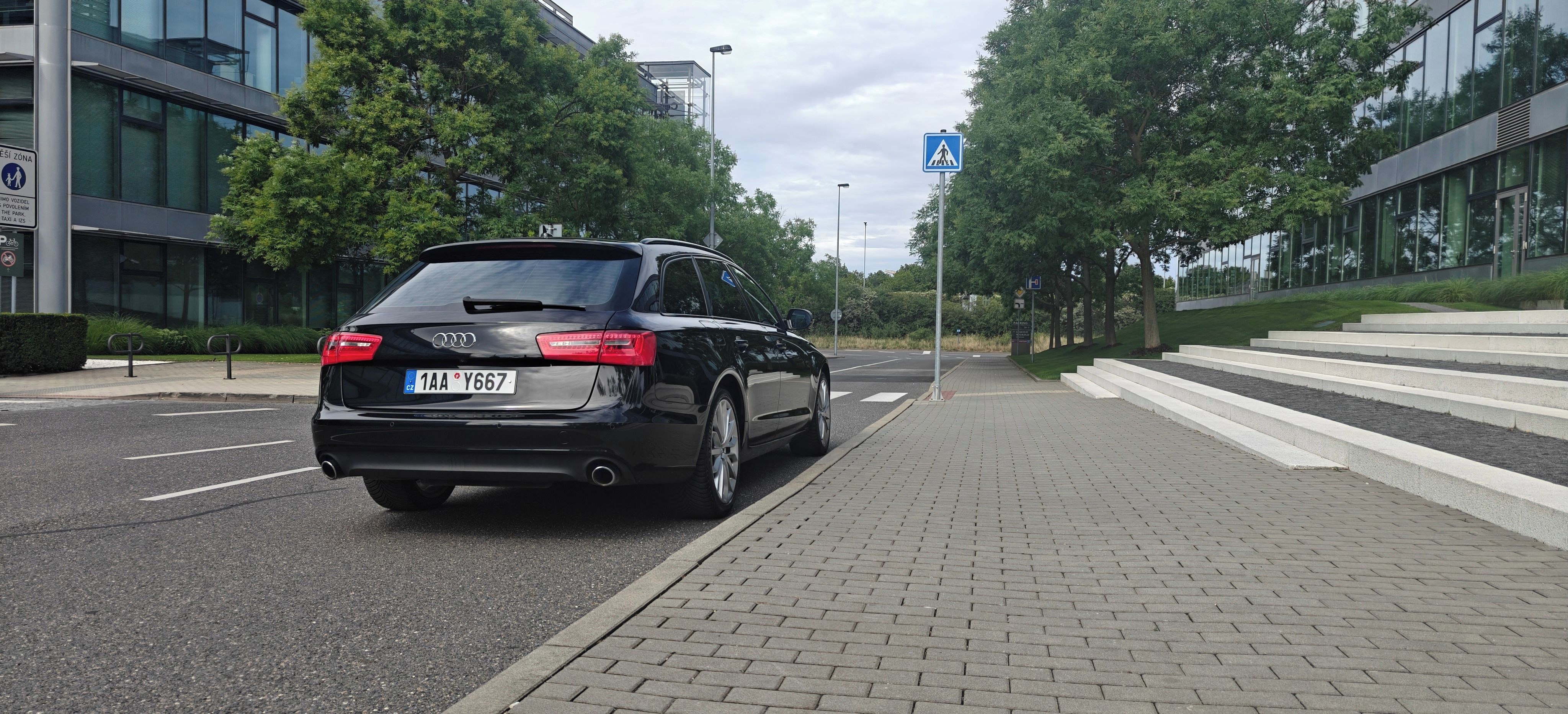 Audi A6, 3.0TDI Servis | Výbava - fotka 5