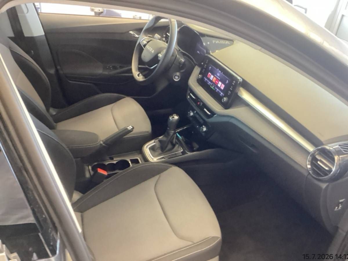 Škoda Fabia, Selection 1,0 TSI 70kW MT5/Z66 - fotka 6