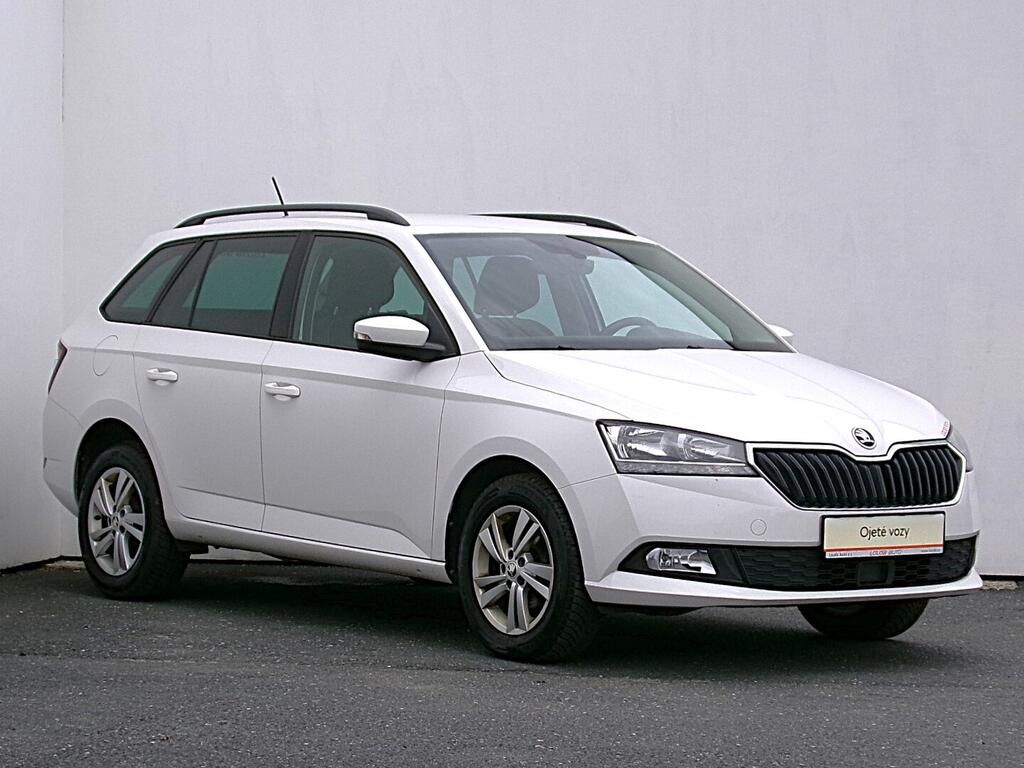 Škoda Fabia, Ambition 1.0 TSI 70 kW - fotka 5