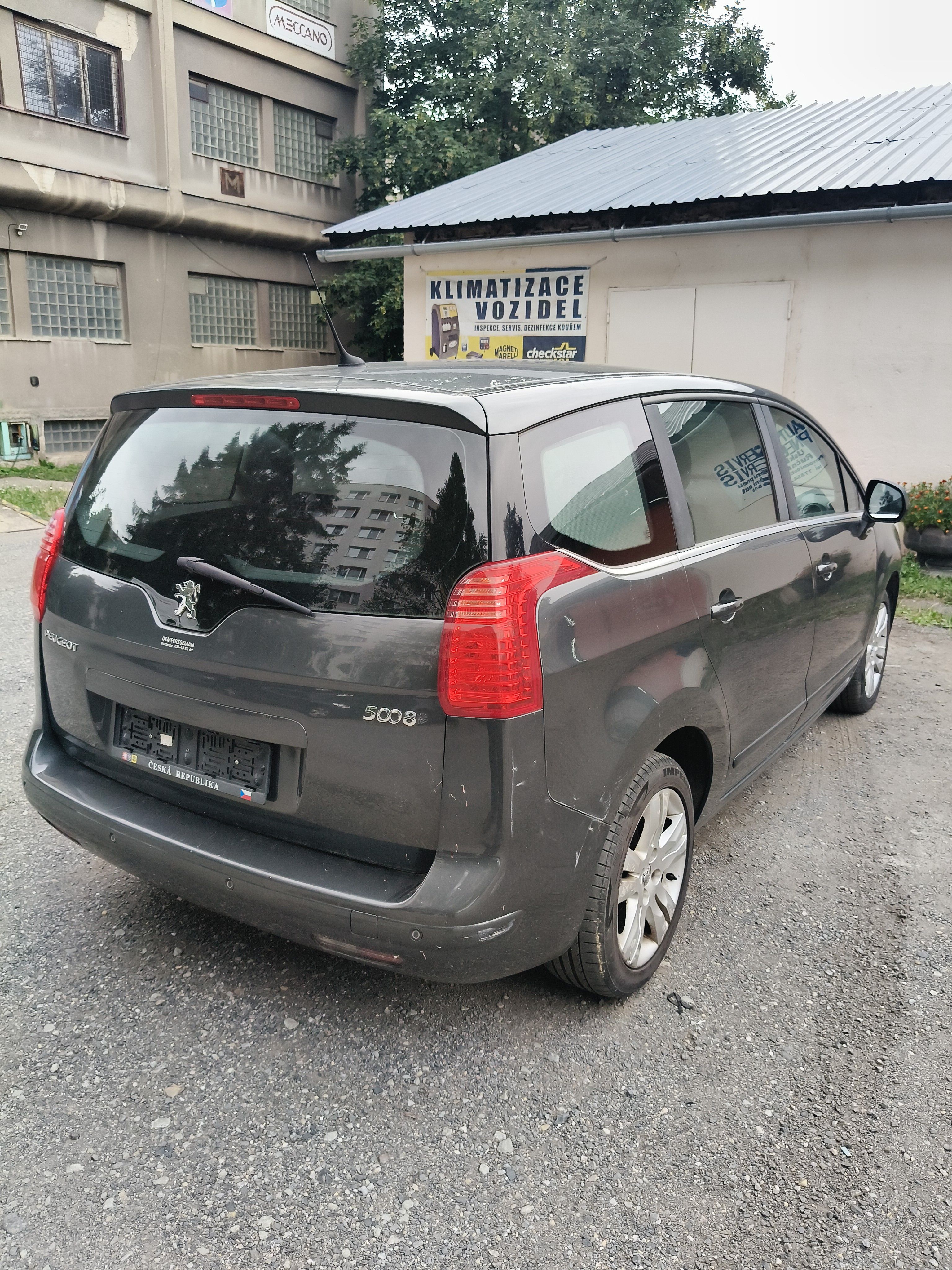 Peugeot 5008 - fotka 4