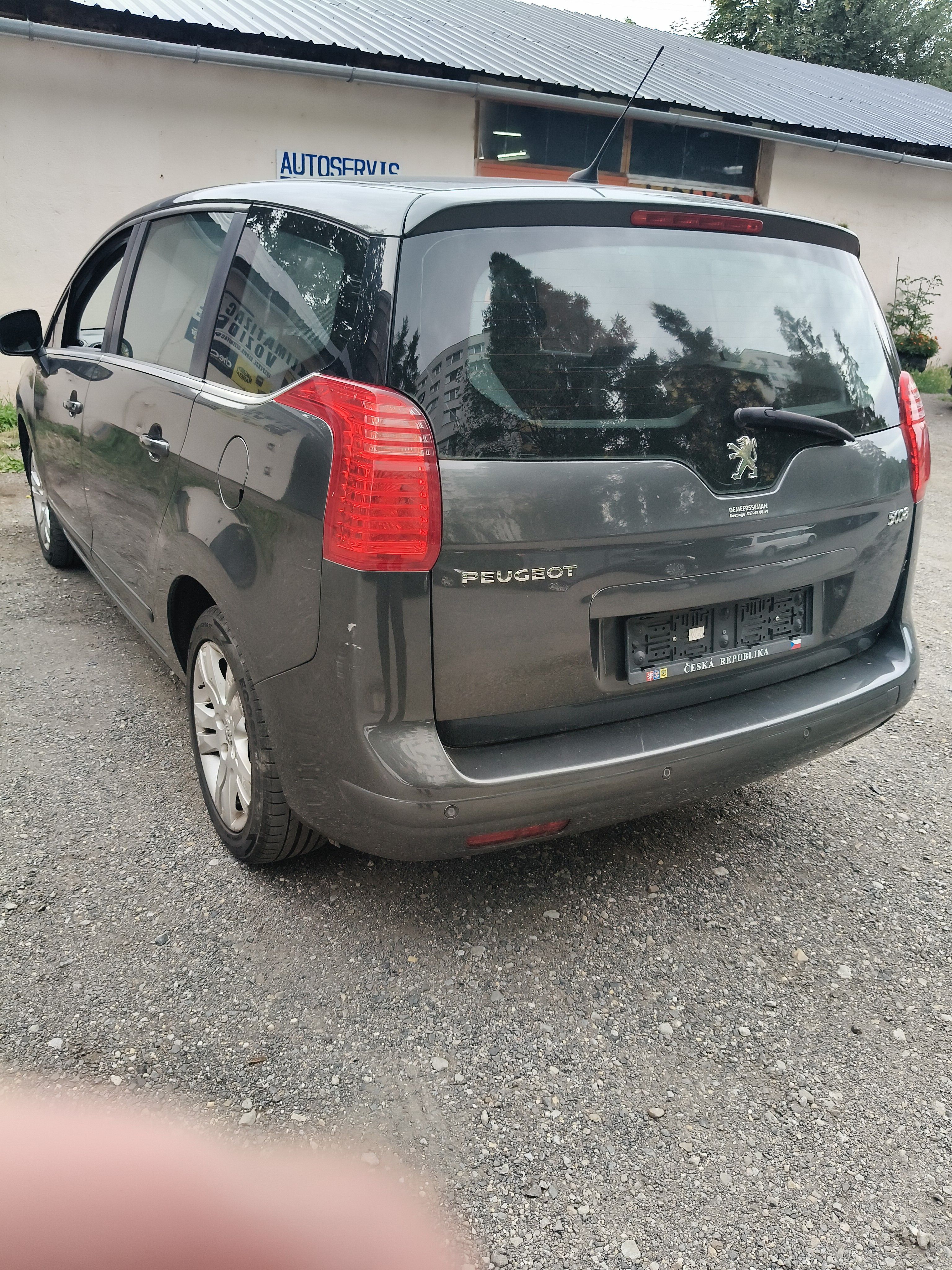 Peugeot 5008 - fotka 5