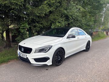 Mercedes Benz CLA 45 AMG