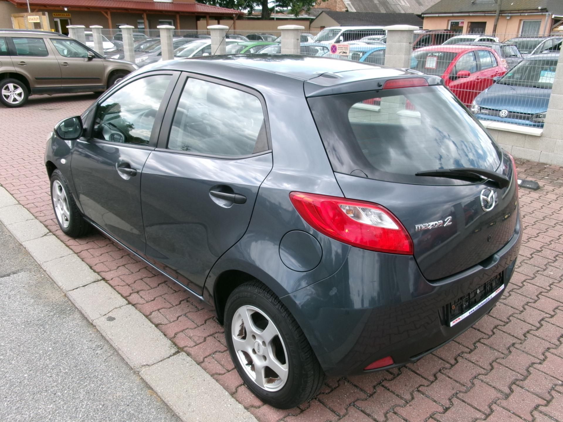 Mazda 2, 1,3i KLIMA ALU - fotka 6
