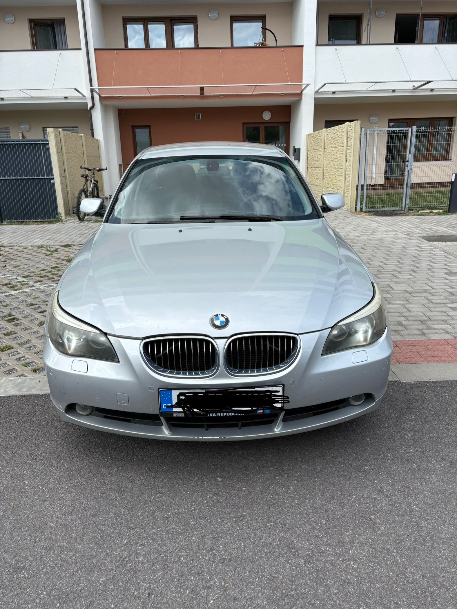 BMW Řada 5, BMW E60 525d | 130 kW