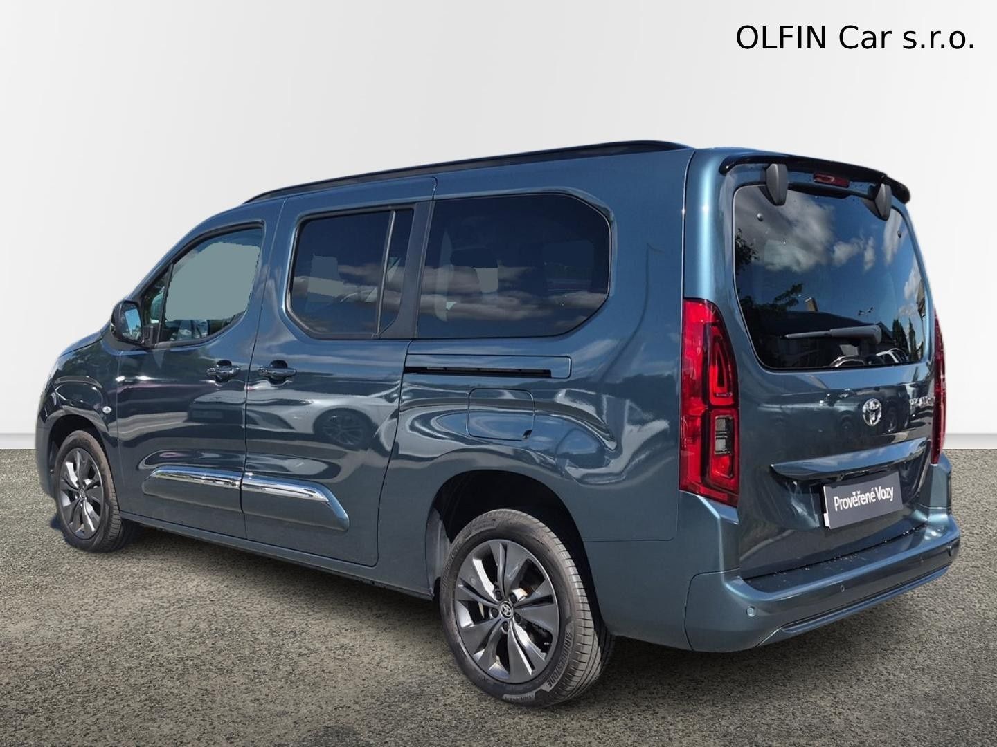 Toyota Proace City Verso, Family  1.5L 130 - 6 MT  Famil - fotka 3