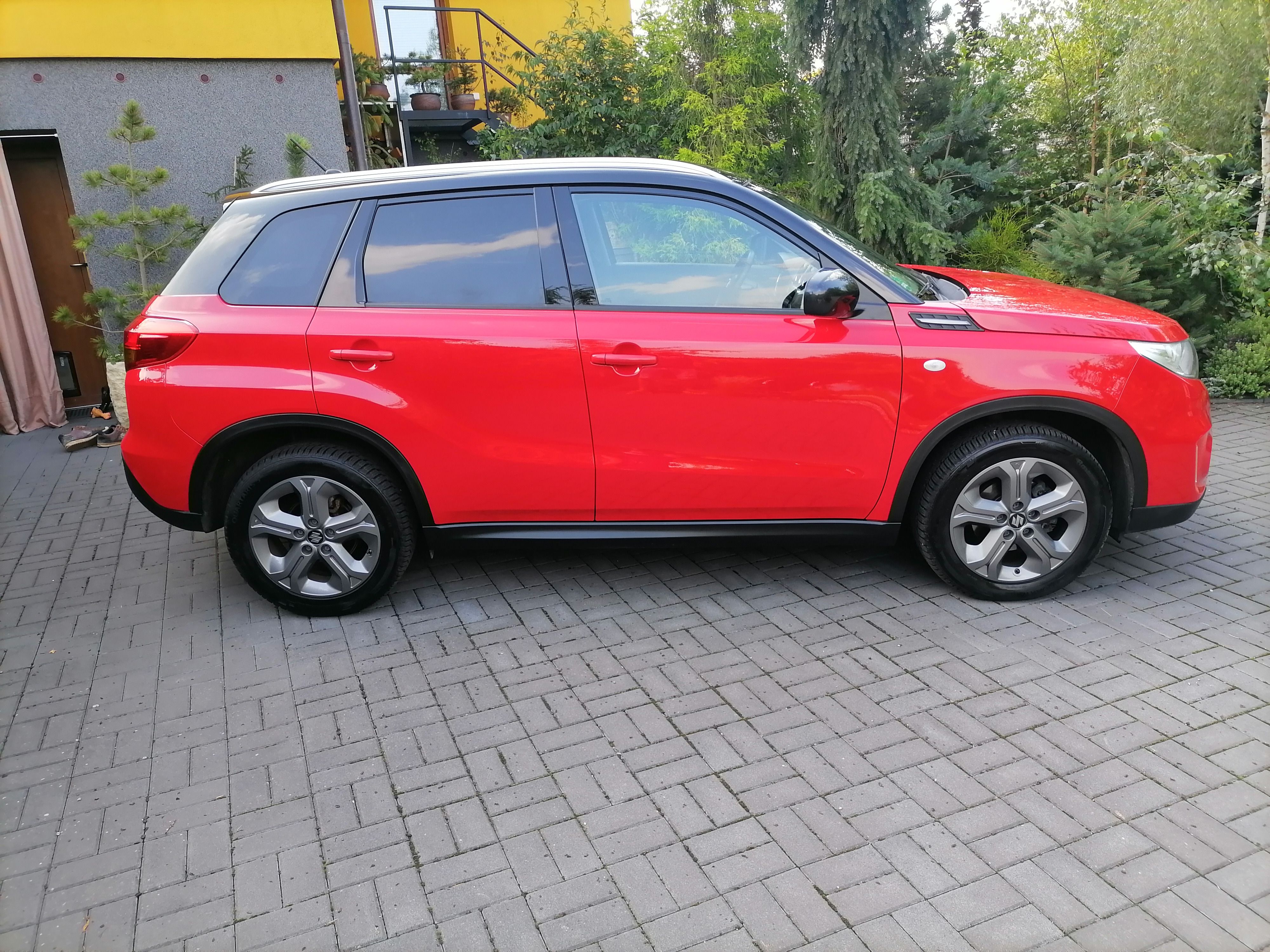 Suzuki Vitara, 1.6i88kw4x4NehavNelakJenSsuzuk - fotka 6