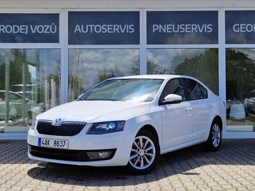 1,6 TDI VÝHŘEV NEZ.TOPE XENONY