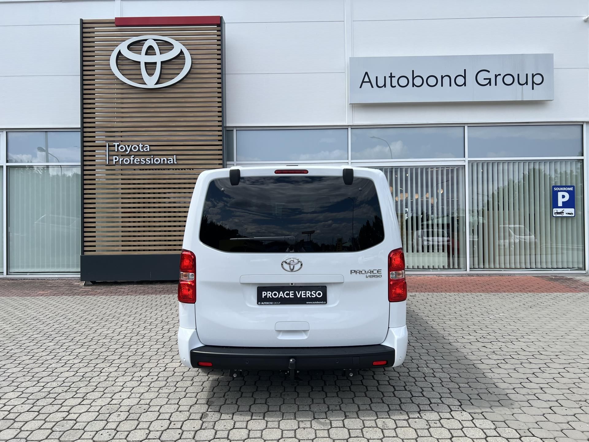 Toyota Proace Verso, 2.0D 8AT VIP 7S L2 CAMPING - fotka 5