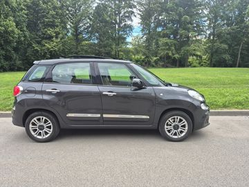 1.4/88 kW, 52000km, servisován