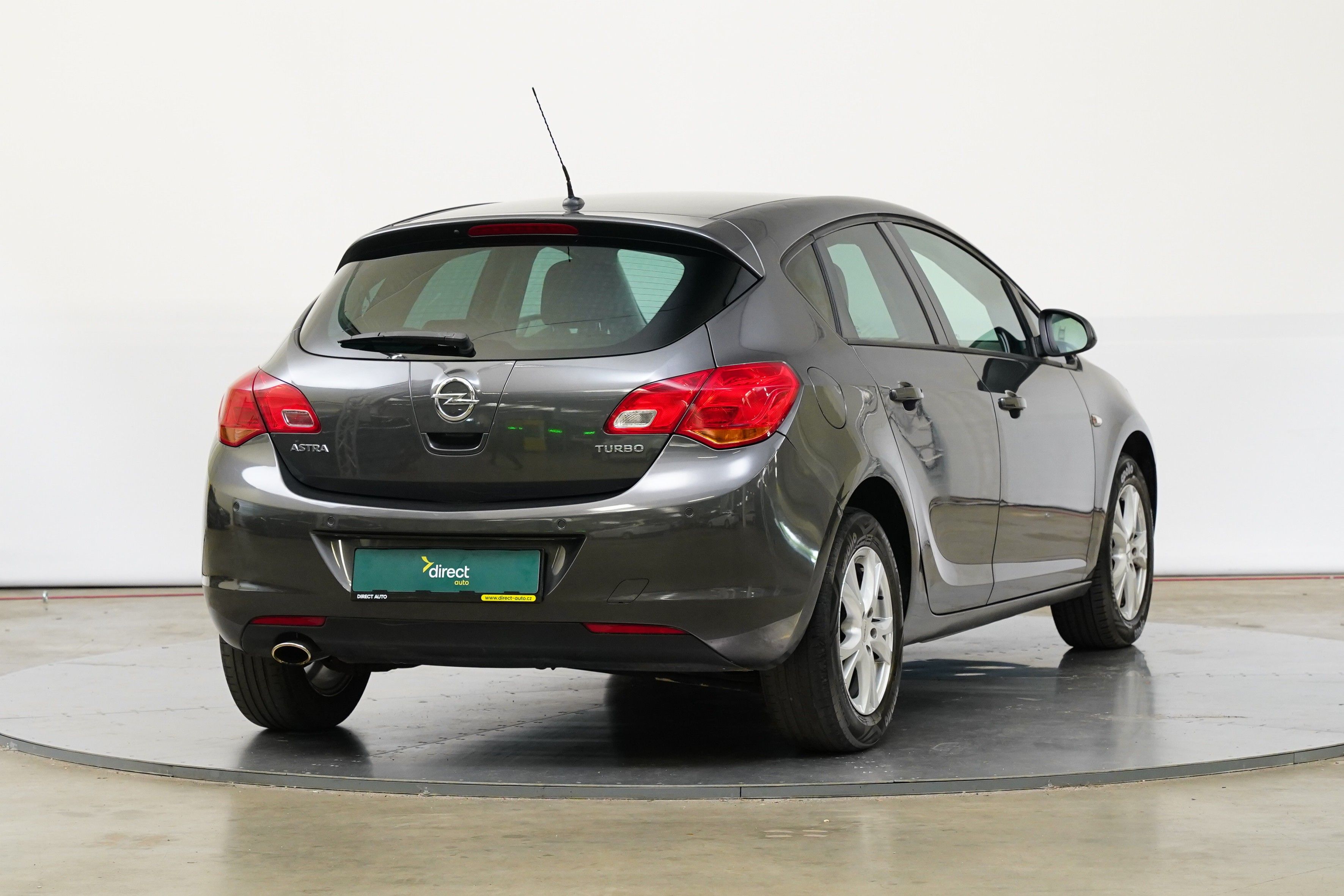 Opel Astra, 1.4 Turbo 103 kW Jahre - fotka 2