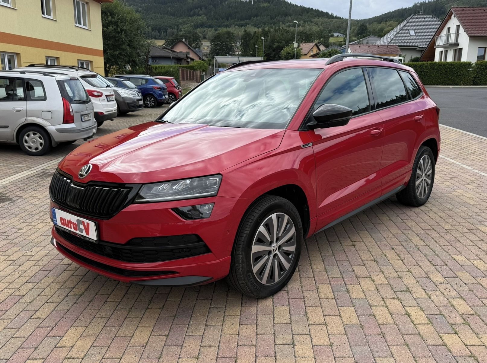 Škoda Karoq, 2.0TDI 110kW 4x4 DSG SPORTLINE - fotka 2