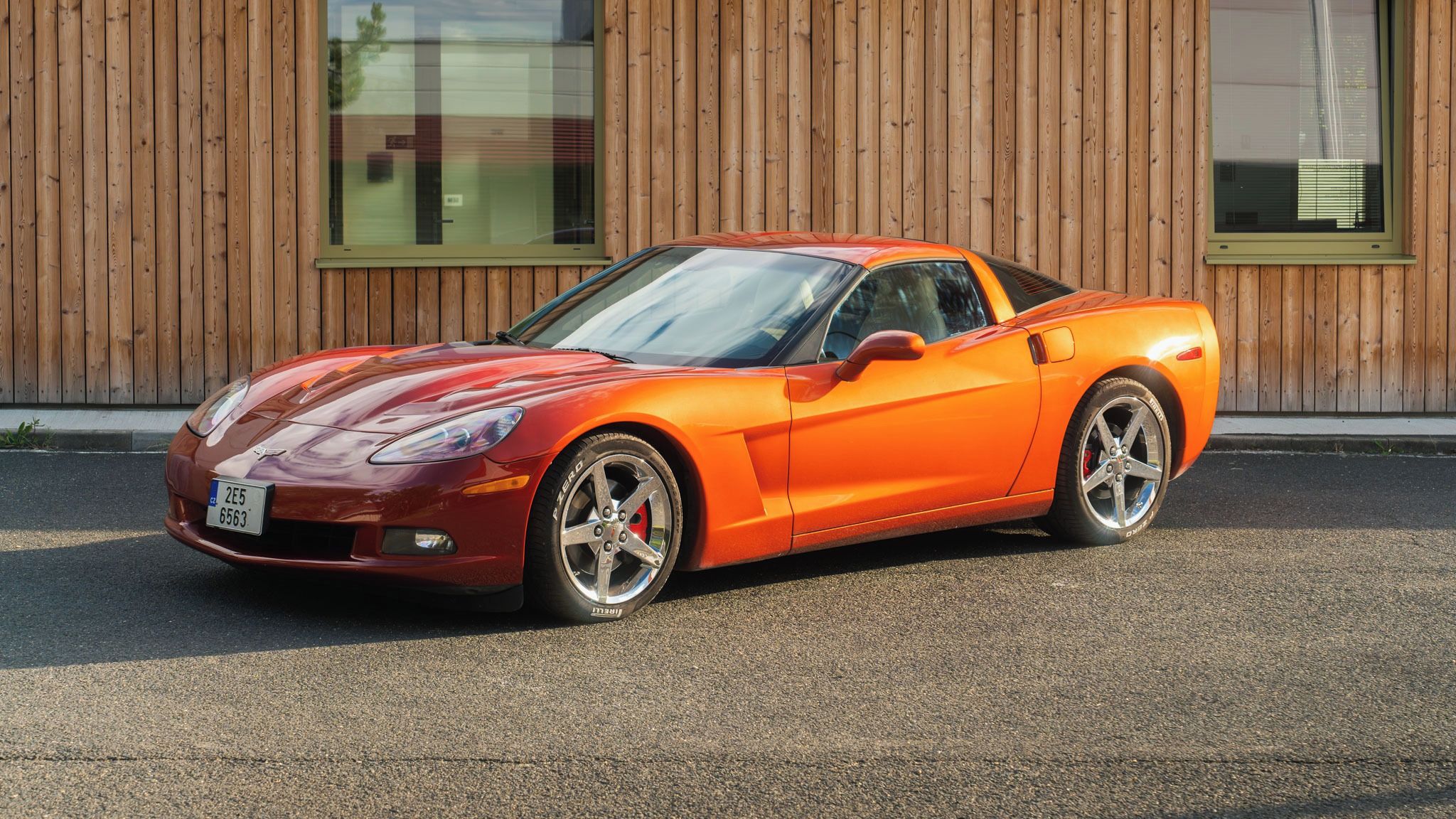 Chevrolet Corvette, TARGA C6 6.0 V8 LS2 298 kW