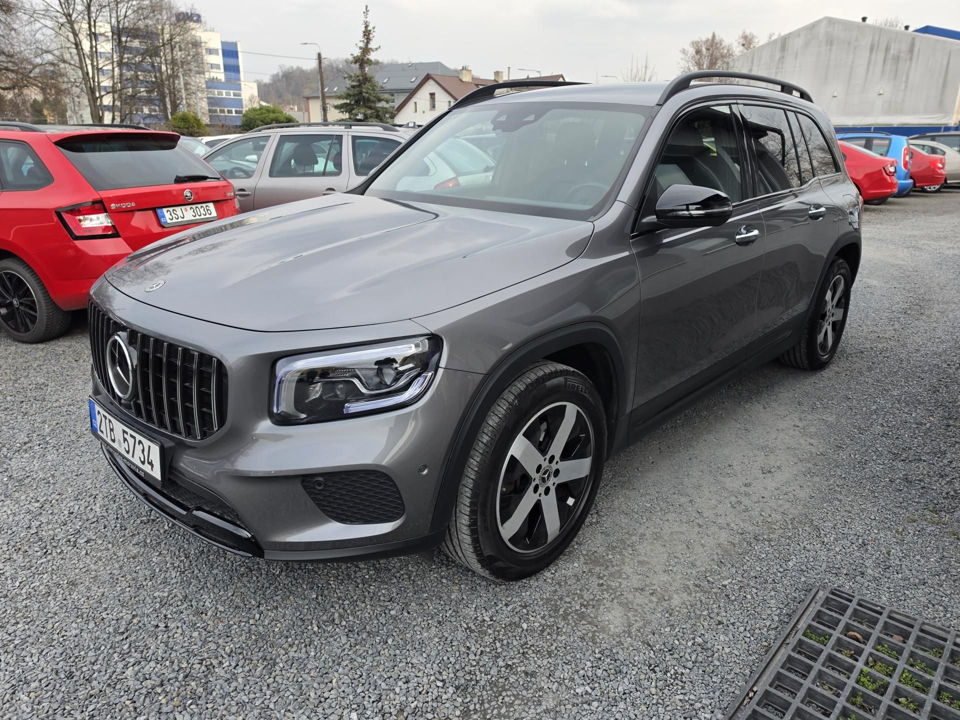 Mercedes-Benz GLB, 200 - fotka 2