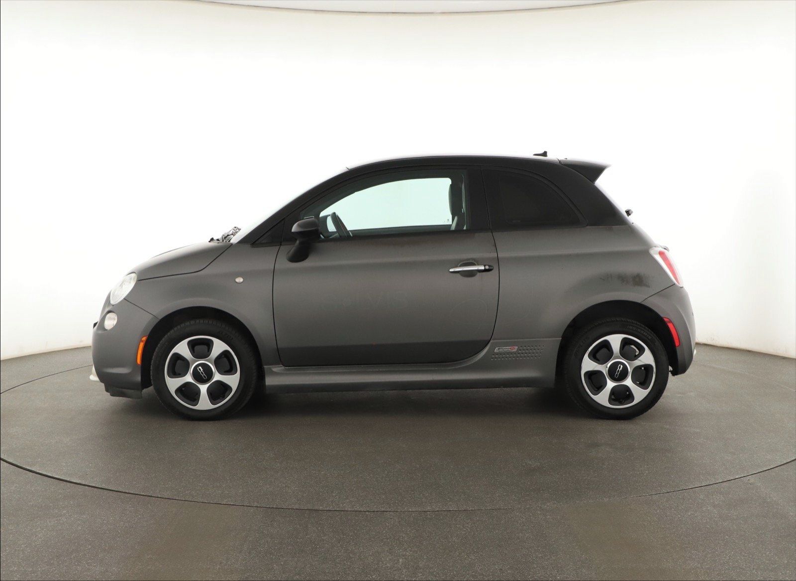 Fiat 500E, 24 kWh, Automat - fotka 3