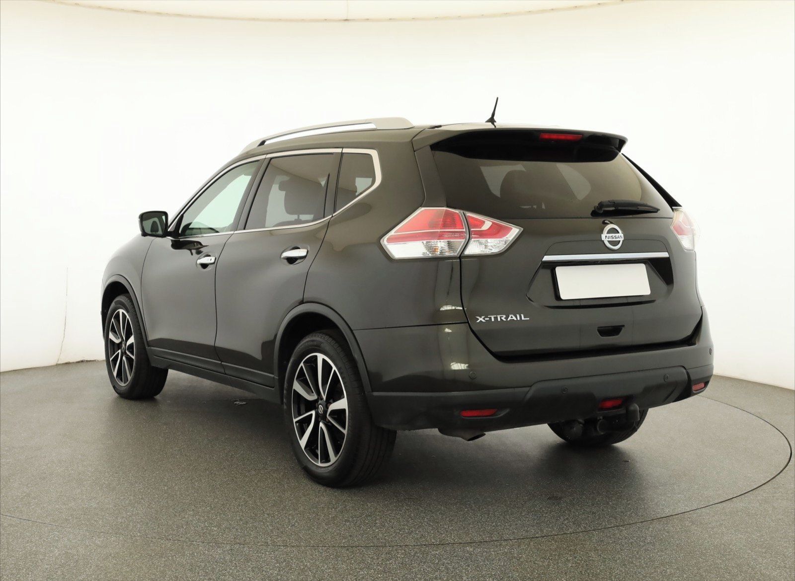 Nissan X-Trail, 2.0 dCi, 4X4, 7 míst - fotka 4