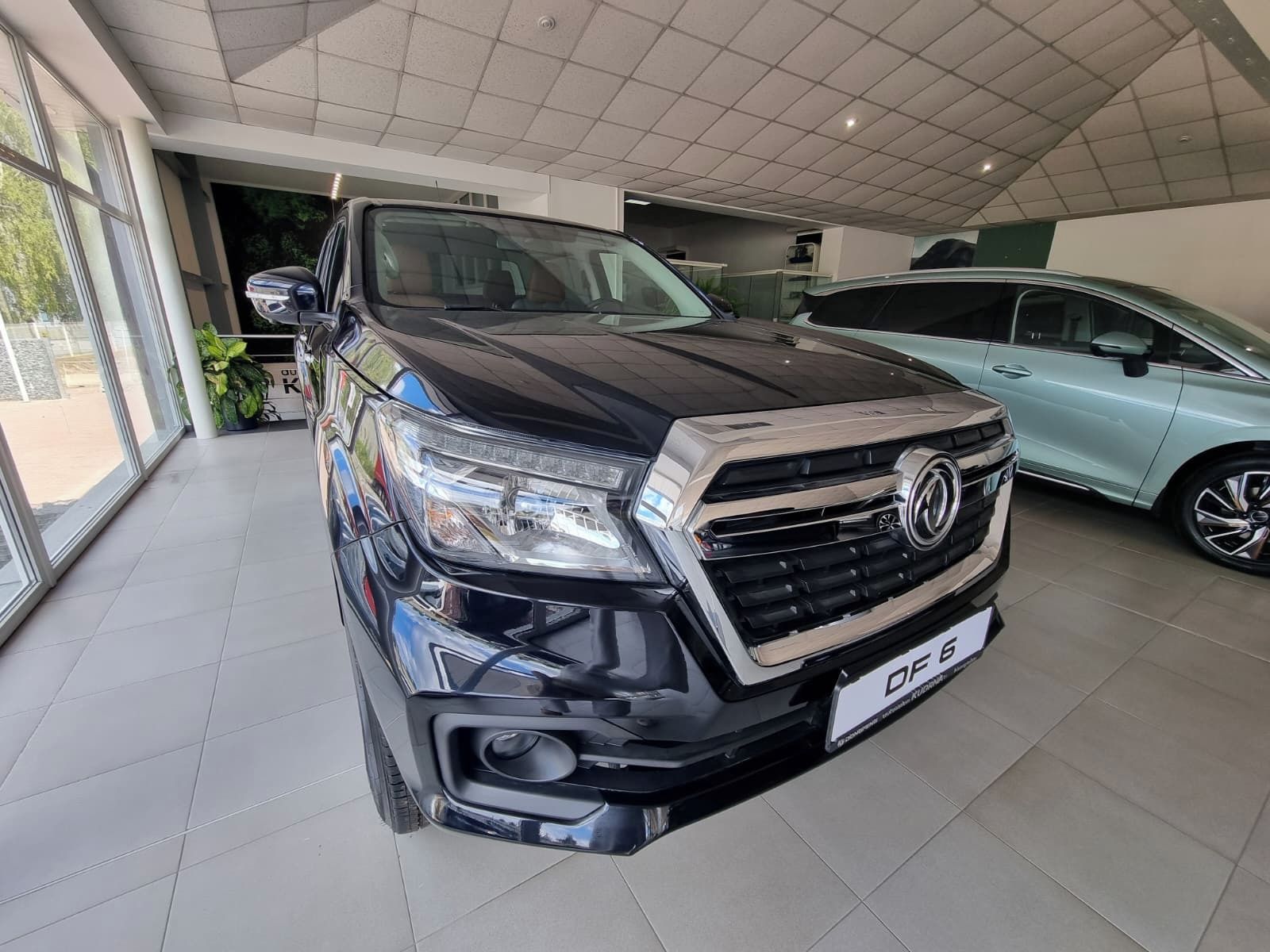 Dongfeng DF 6, 4WD AT MID