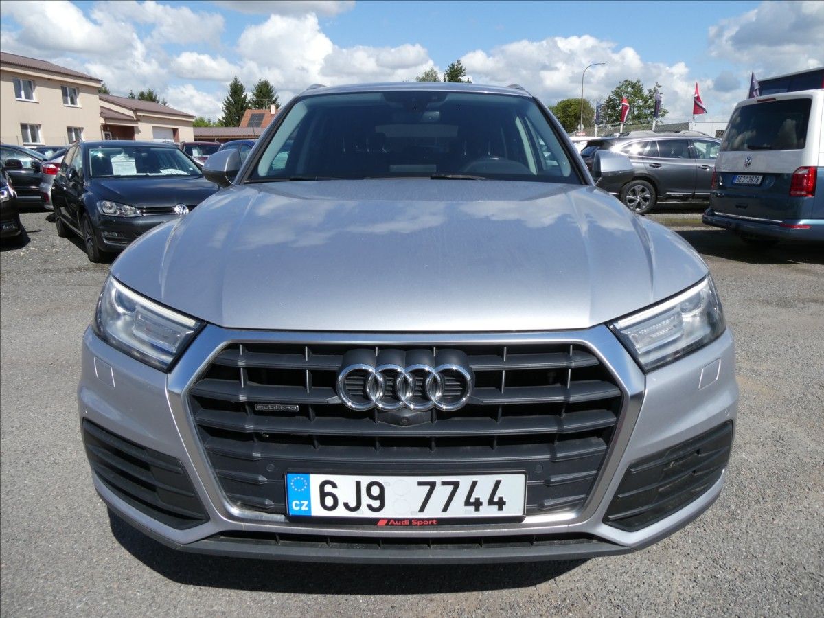 Audi Q5, 2,0 TDi 120kW quattro,po servi - fotka 2