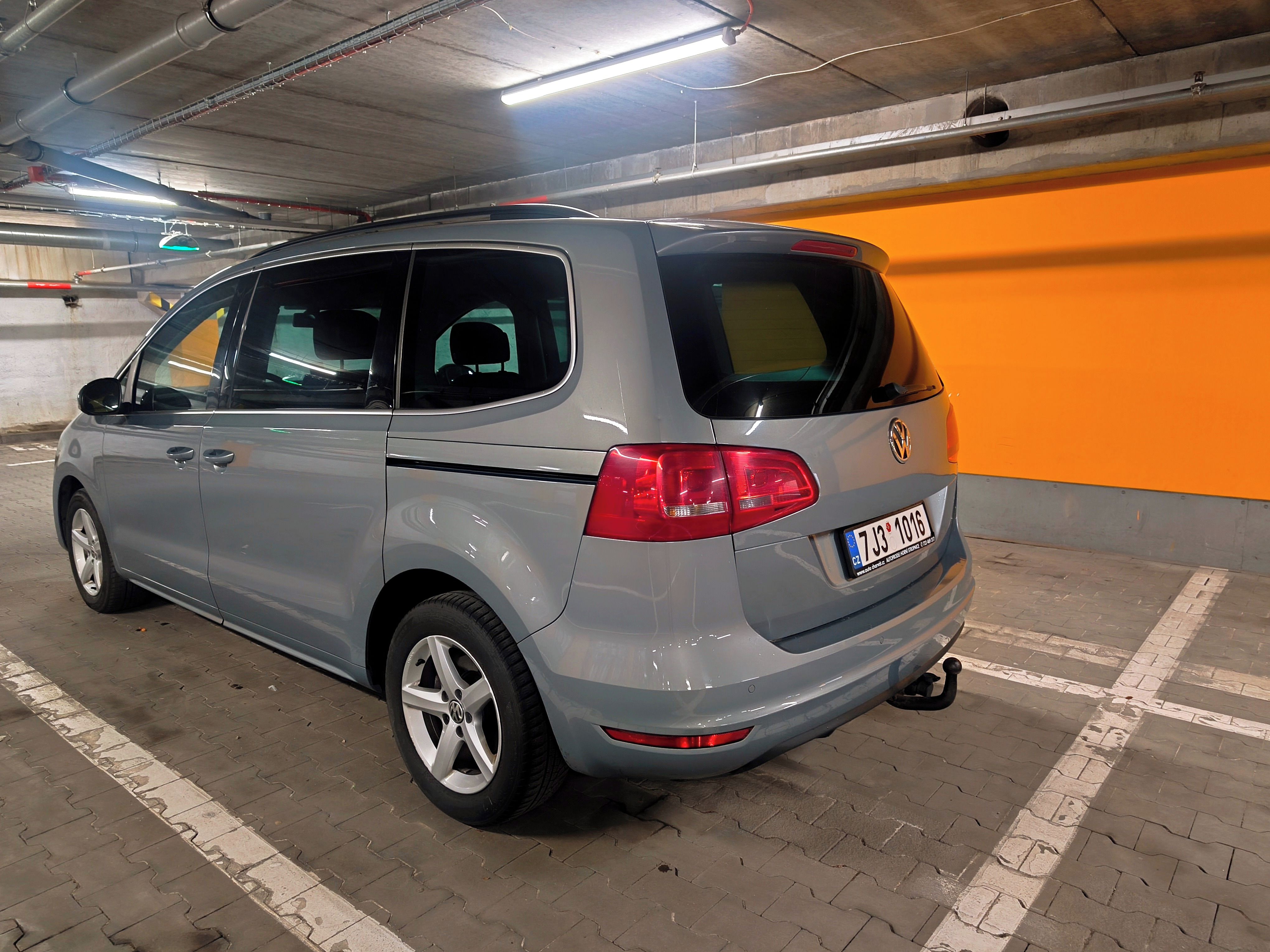 Volkswagen Sharan, Volkswagen Sharan 2.0 TDI - fotka 3