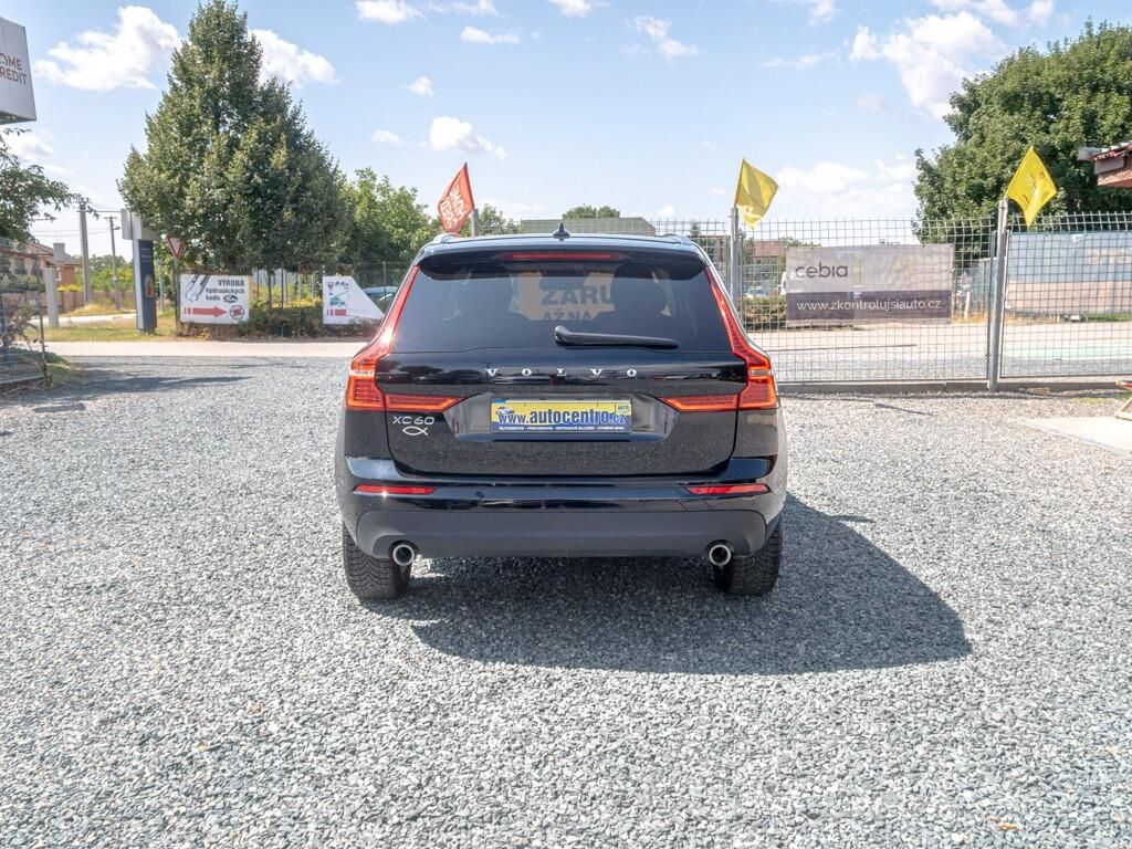 Volvo XC60, 2.0D 140KW mat – NAVI - fotka 6
