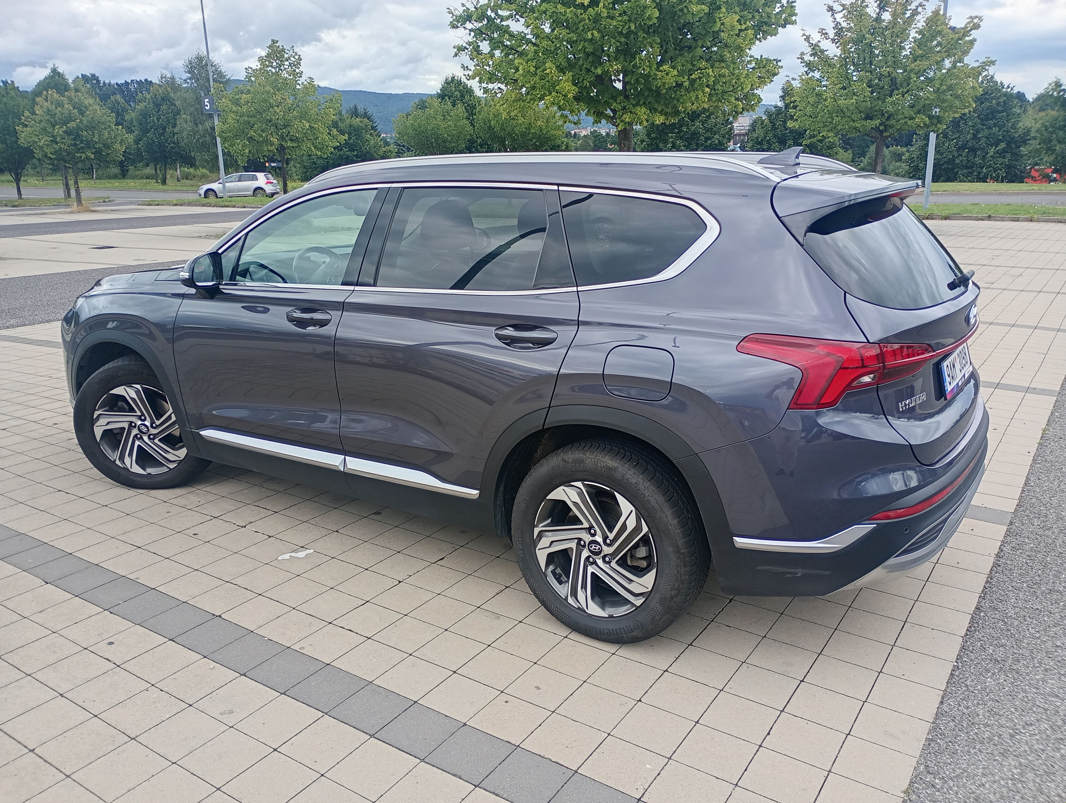Hyundai Santa Fe, 2.2 CRDI, Aut,4x4, DPH, záruka - fotka 5