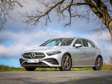 Mercedes Benz A220d AMG Adv+