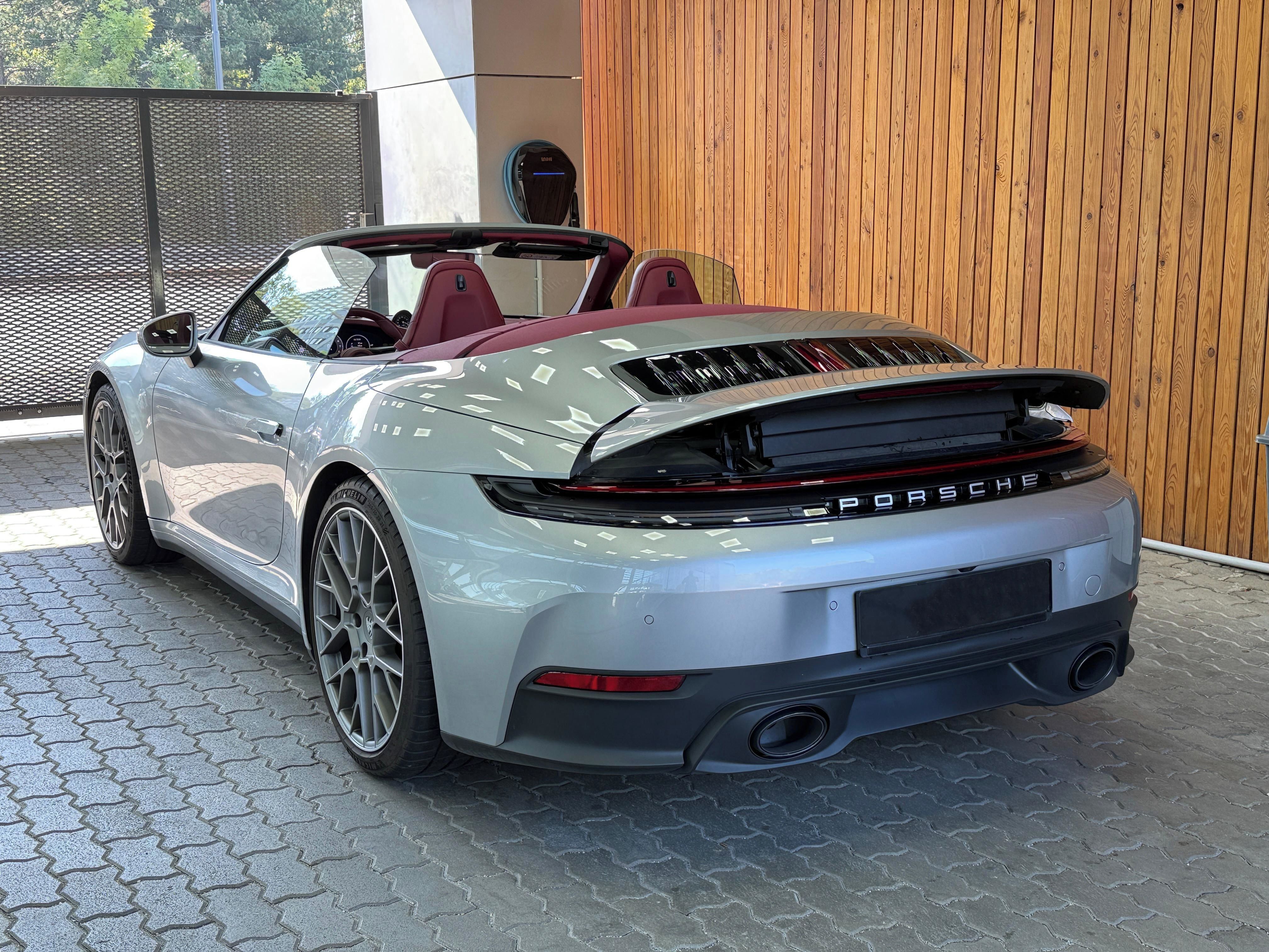 Porsche 911, Carrera S cabrio - fotka 3