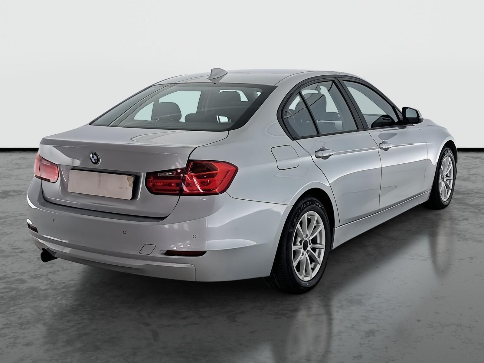 BMW Řada 3, 316 d, Xenony - fotka 5