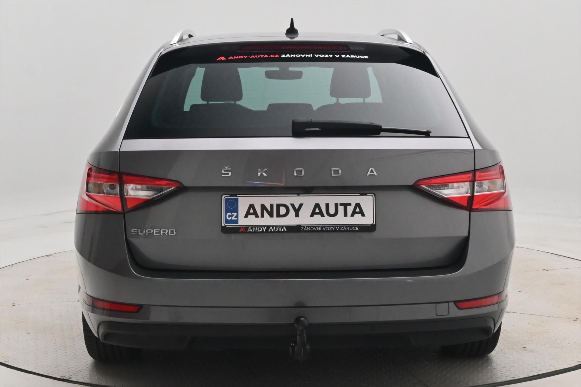 Škoda Superb, 2,0 TDI 110 kW DSG Ambition Zá - fotka 6