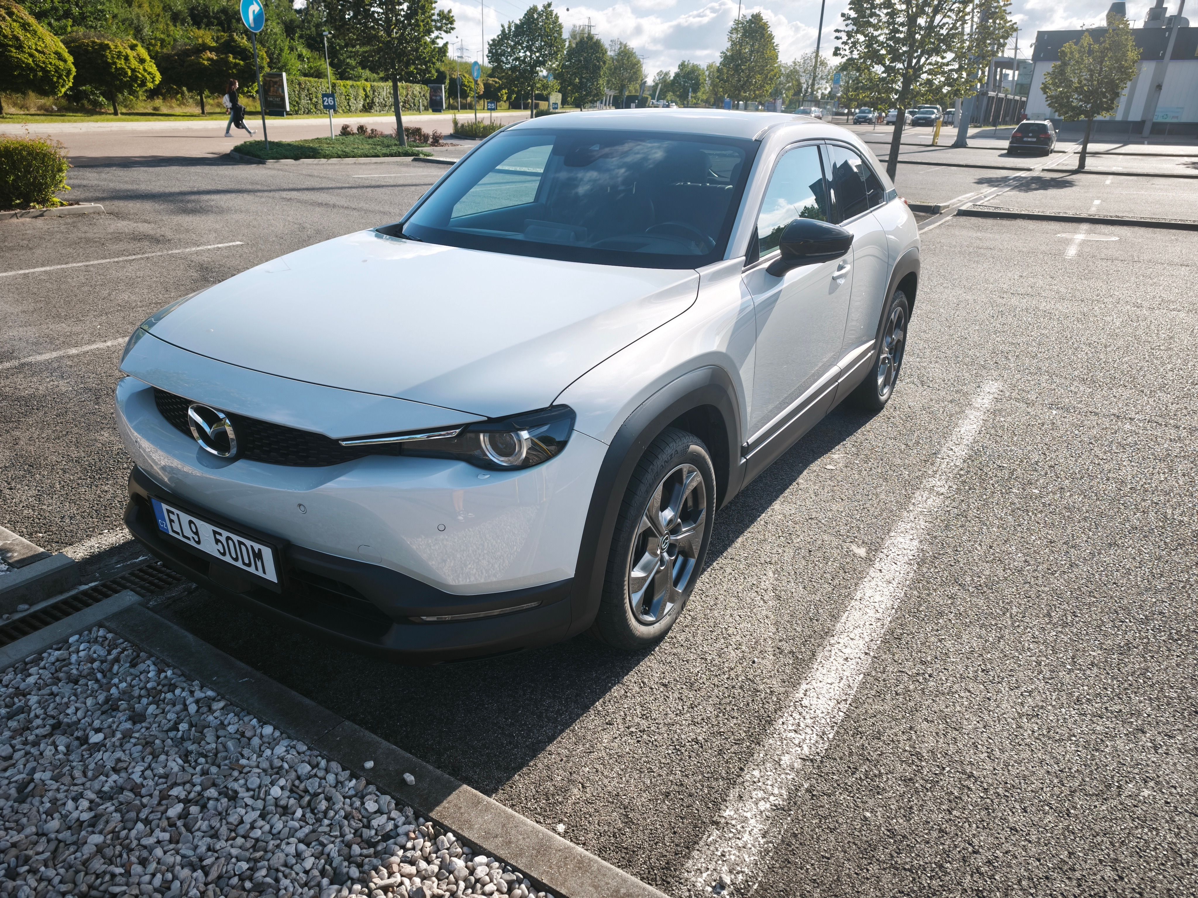 Mazda MX-30, MAX výbava, 18Alu, 360 kamera