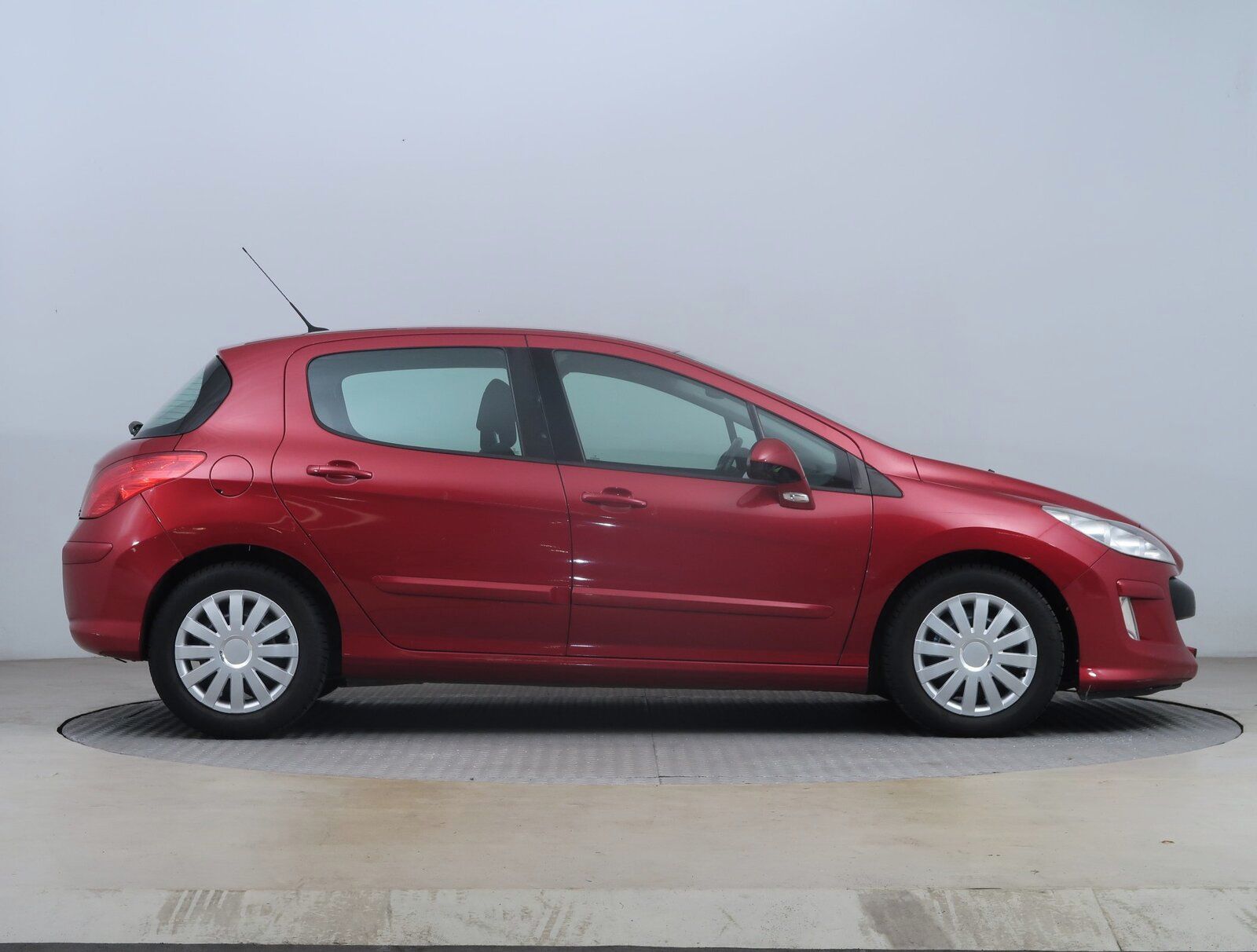 Peugeot 308, 2.0 HDI, Automatická klima - fotka 6
