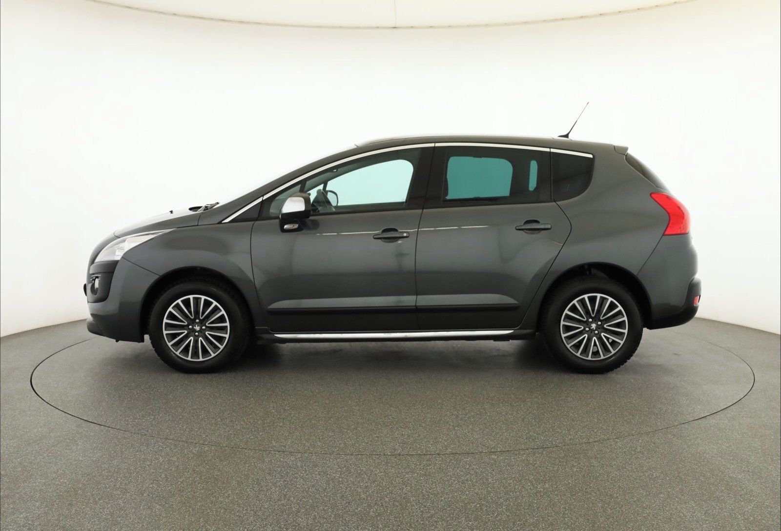 Peugeot 3008, 1.6 THP, Automatická klima - fotka 3