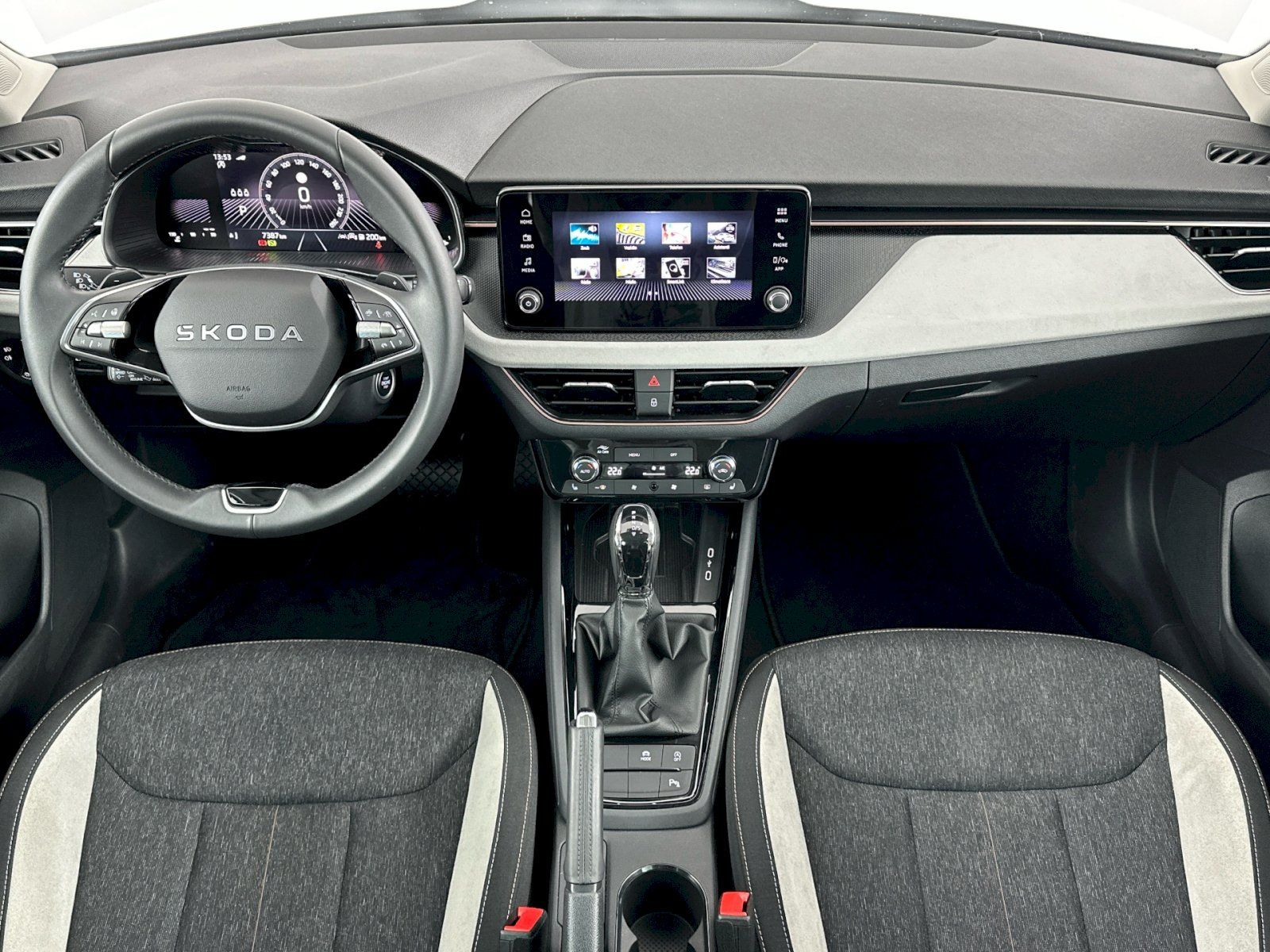 Škoda Kamiq, DSG 1.0TSI 85kW Top Selection - fotka 5