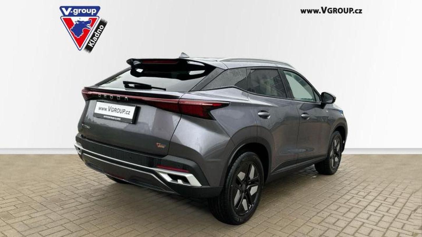 Omoda 5, 1.6 tGDI 108kW Premium - fotka 3
