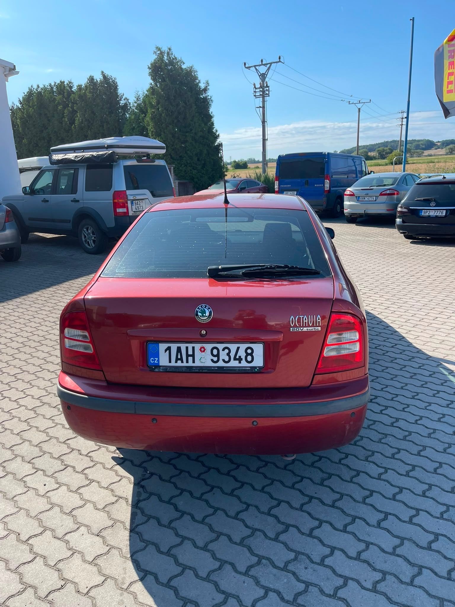 Škoda Octavia, Škoda Octavia 1.8 - fotka 2