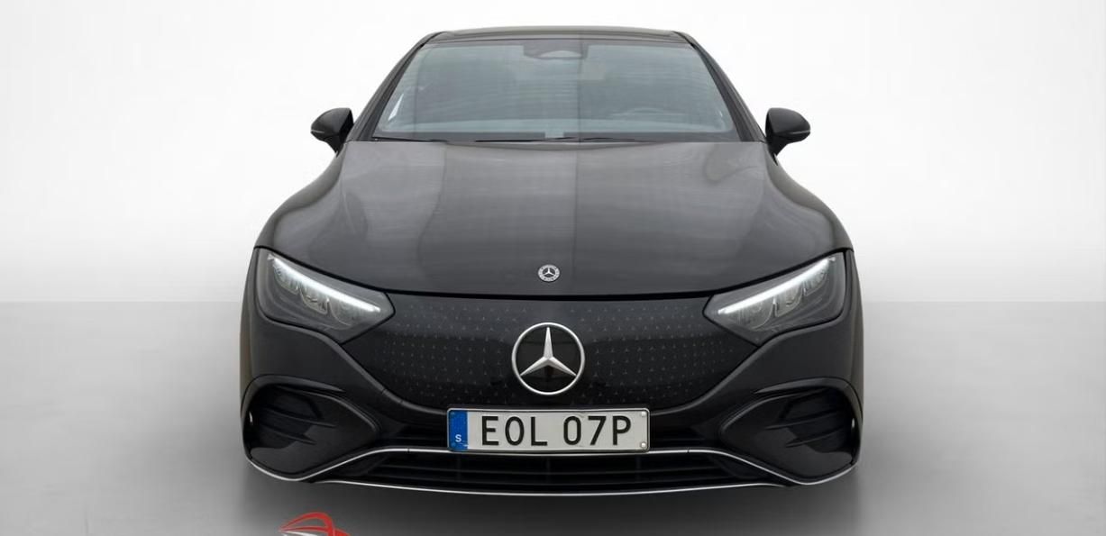 Mercedes-Benz EQE, 350 AMG 4M Kamera LED BLIS - fotka 2