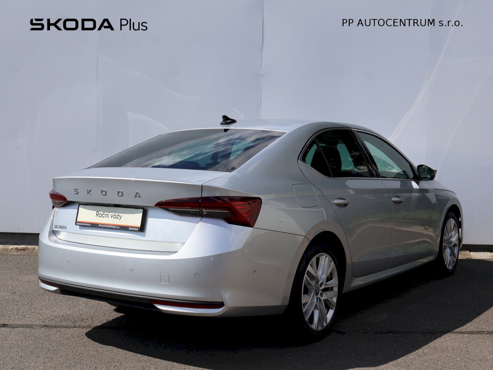 Škoda Octavia, Exclusive Selection 1.5TSI 110 - fotka 2