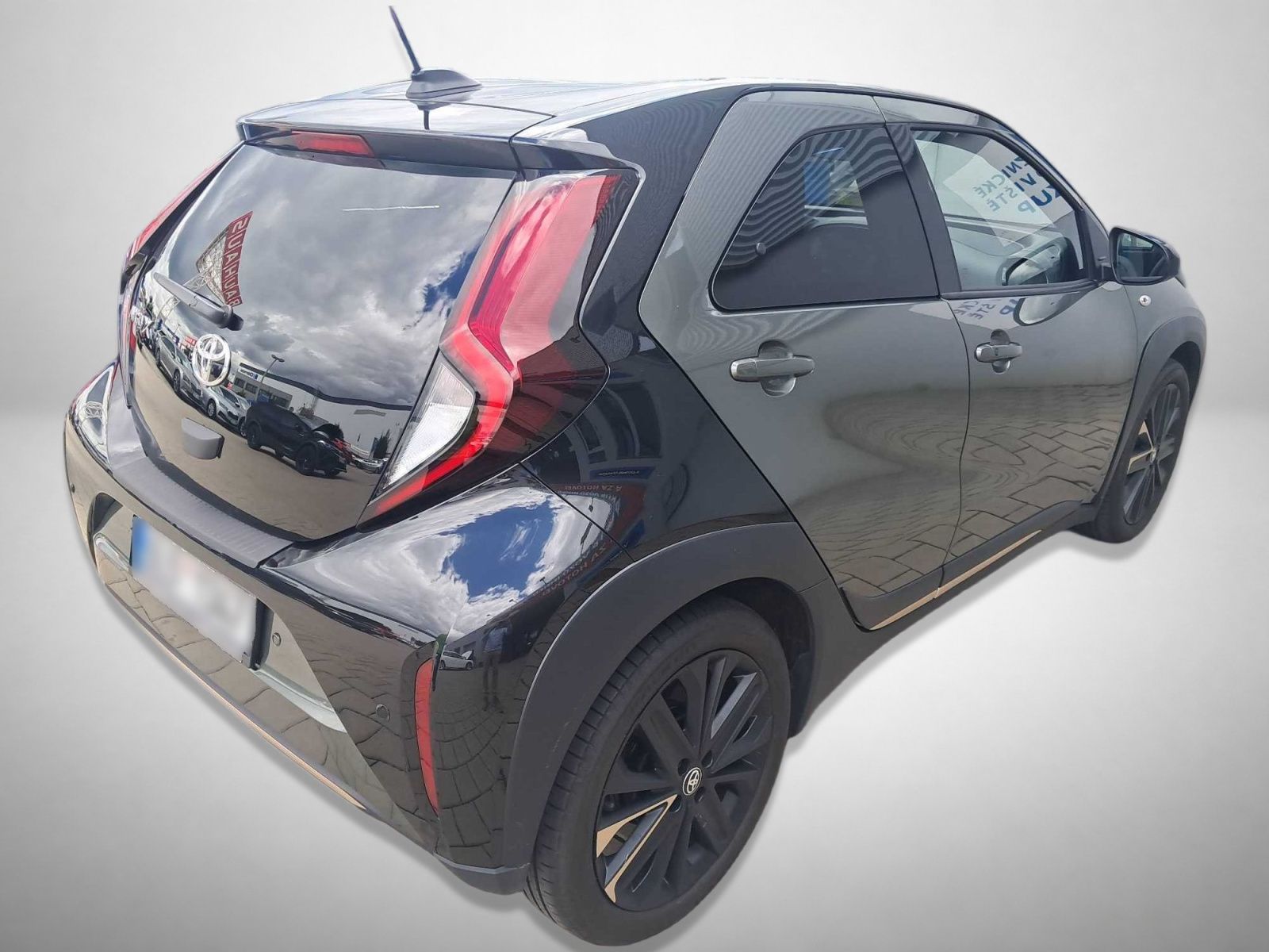 Toyota Aygo, 1.0 VVT-i, Selection x-cite - fotka 2