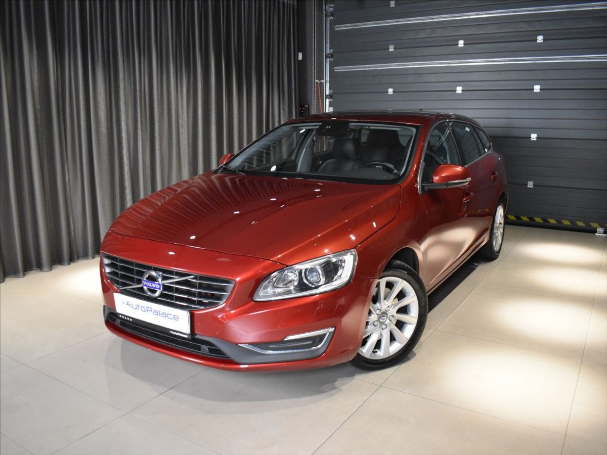 Volvo V60, 2,0 D5 Momentum BLIS