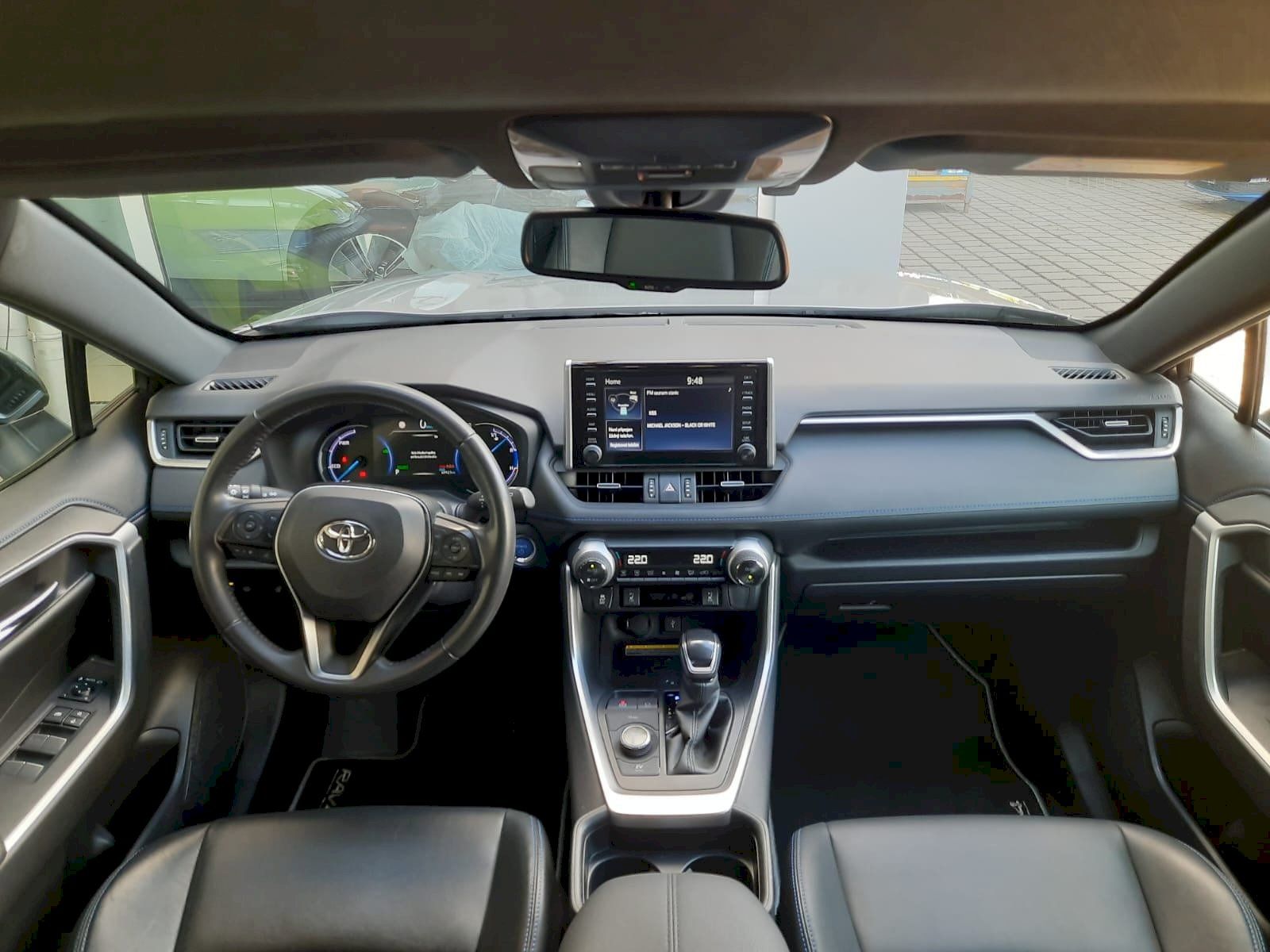 Toyota Rav4, 2.5 TNGA 131kW HEV 1 CVT (4x4) - fotka 5