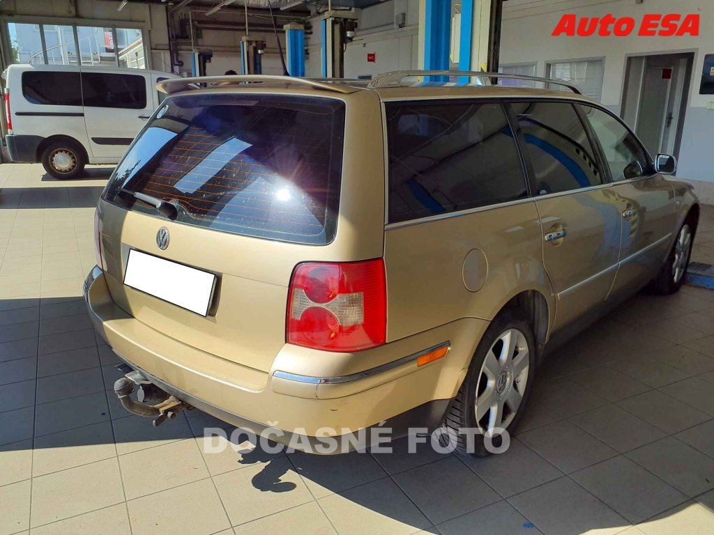 Volkswagen Passat, 1.9TDI - fotka 2