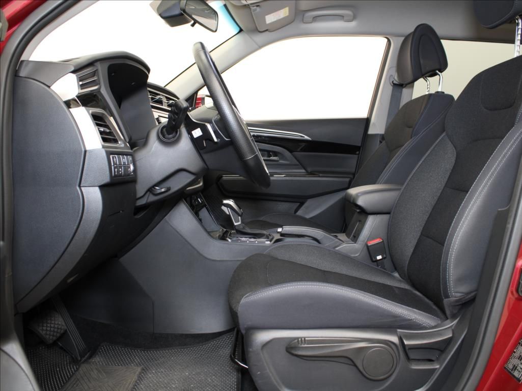 SsangYong Korando, 1,5 T 120kW AT 21tkm! Záruka - fotka 6