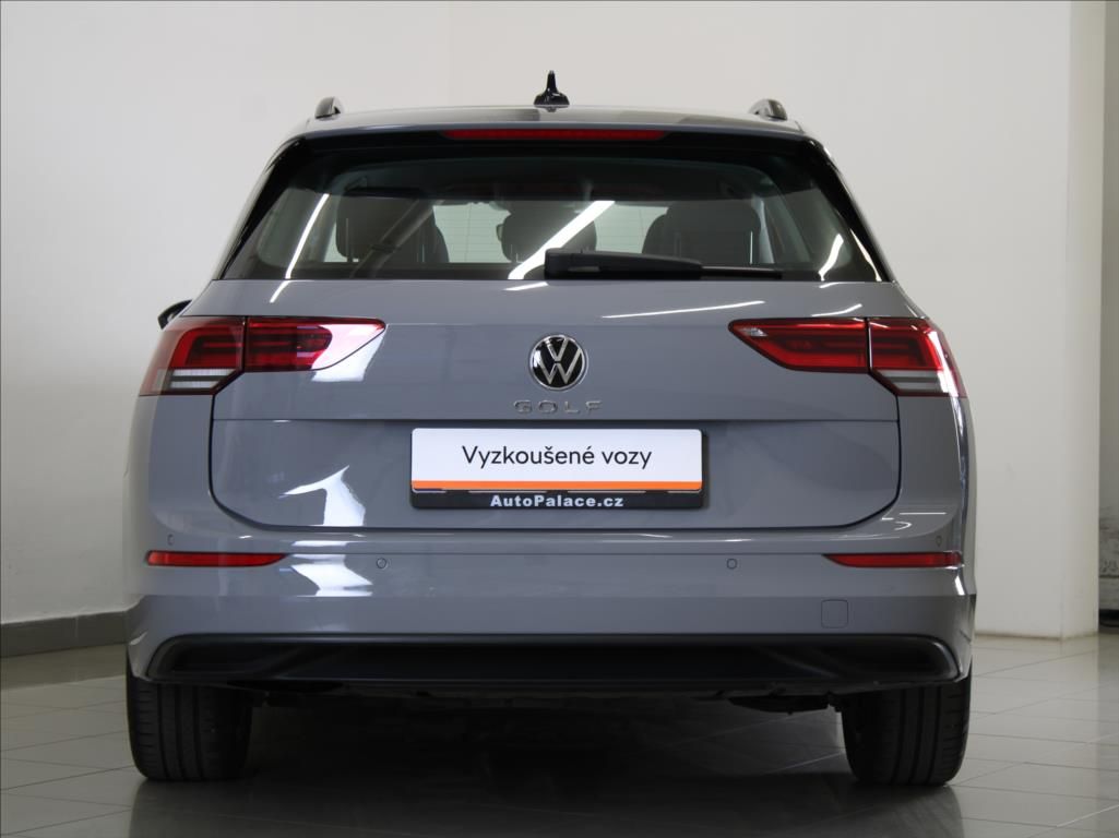 Volkswagen Golf, 1,0 TSi 81kW Variant 76tkm.ČR - fotka 4