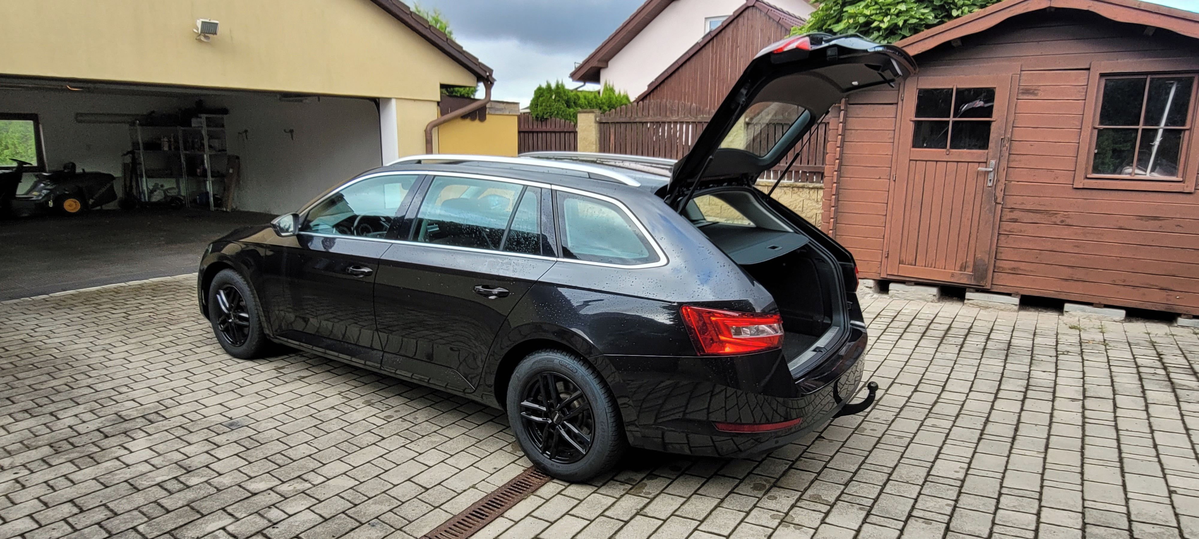 Škoda Superb, 2,0TDi DSG 2022 FACELIFT - fotka 6