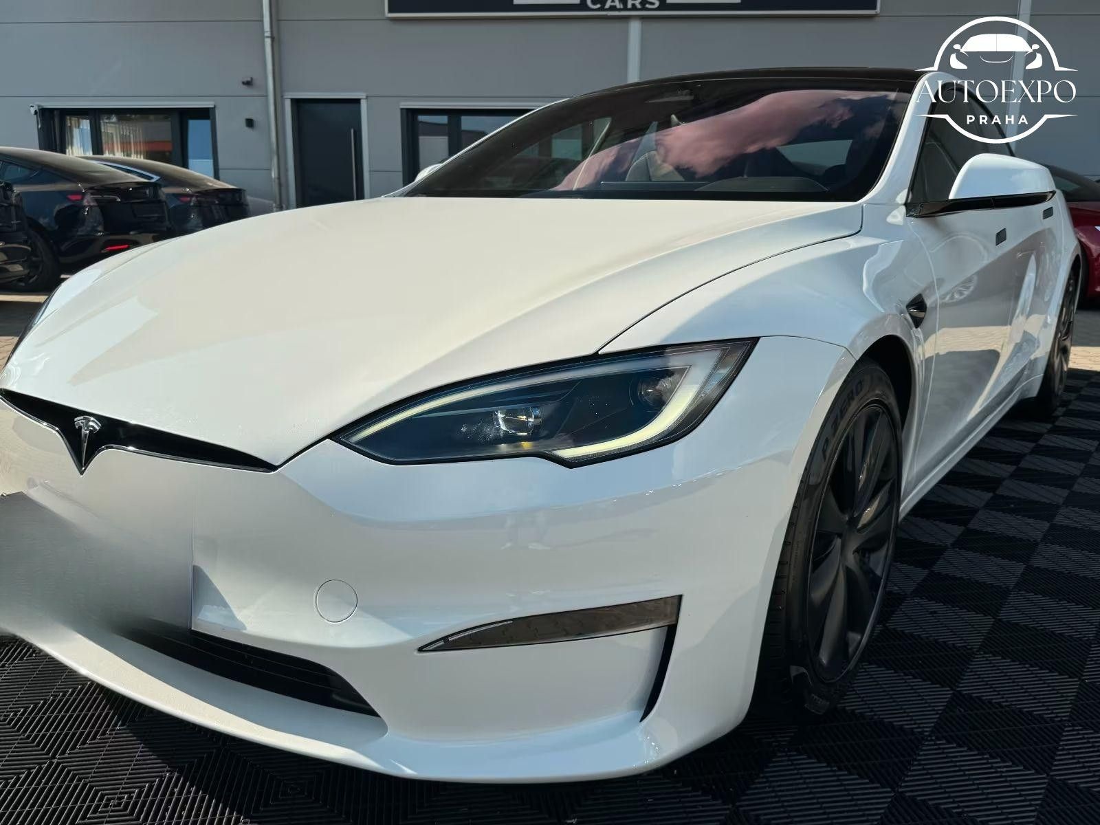 Tesla Model S, MODEL S PALLADIUM - fotka 3