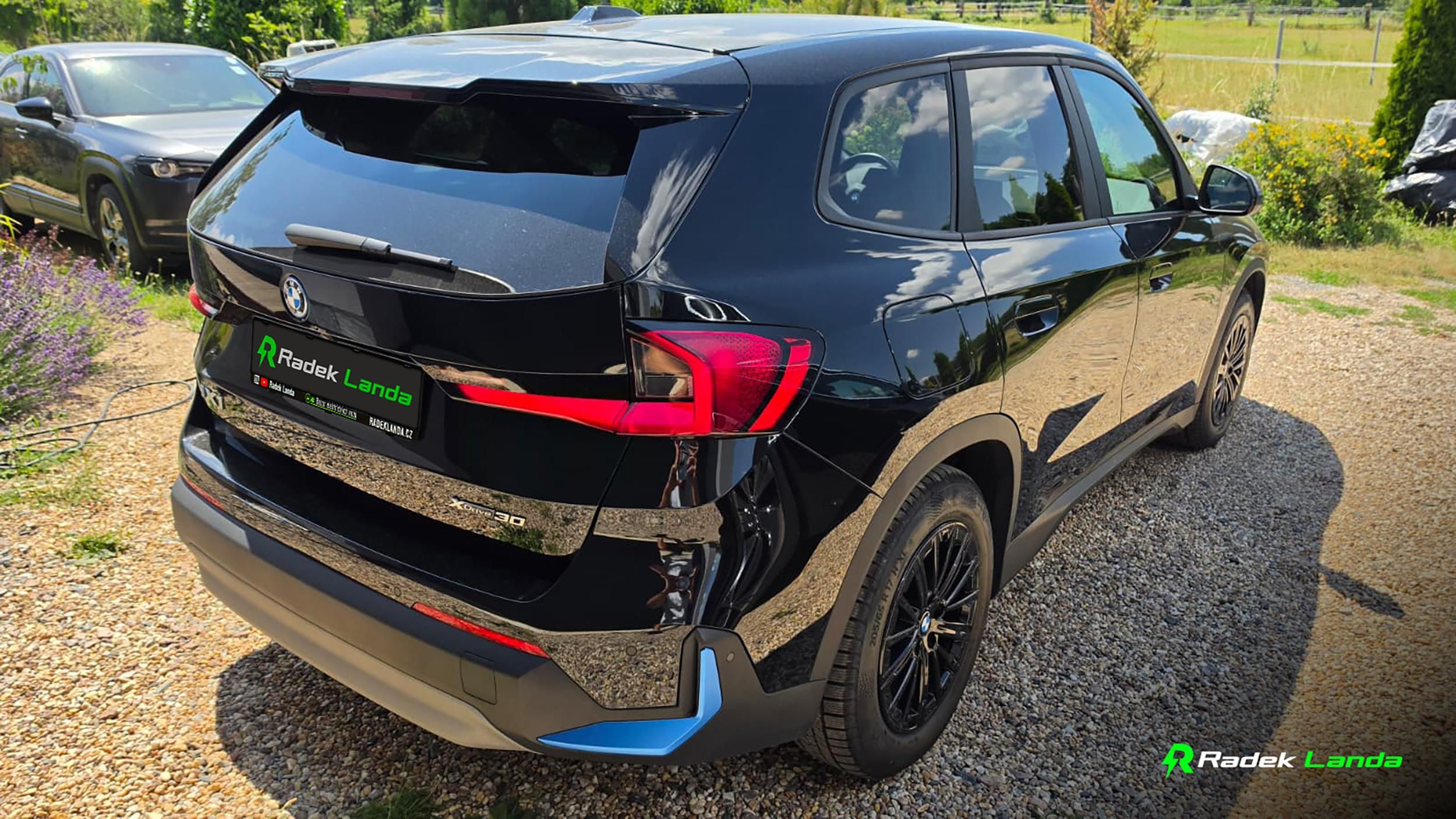 BMW iX1, xDrive30 | SOH BMS 99 % - fotka 4