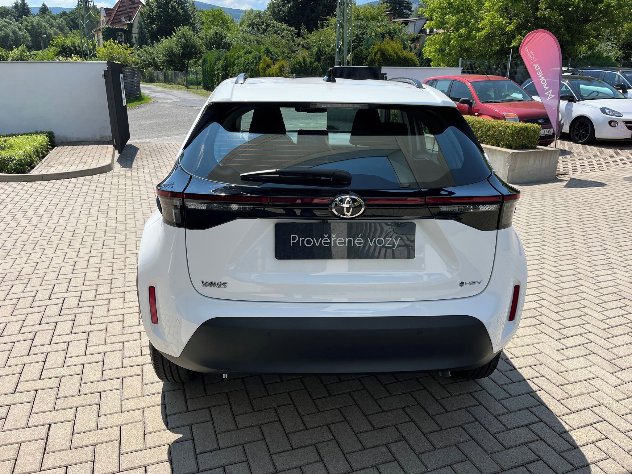 Toyota Yaris Cross, 1.5 Hybrid e-CVT Comfort - fotka 5